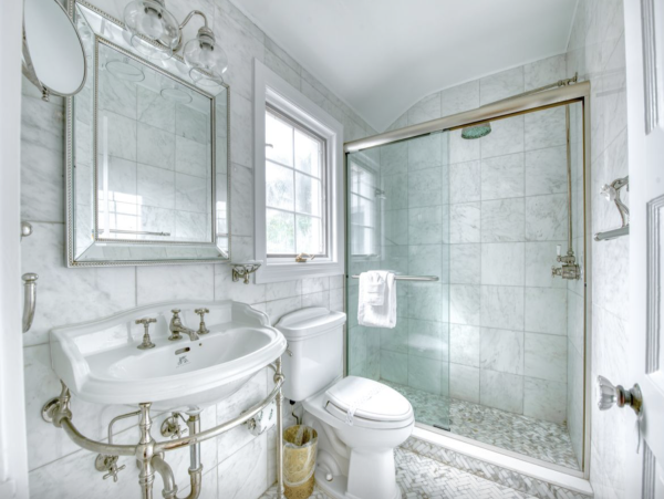 Experience Luxury at this Historic House in Lido Key